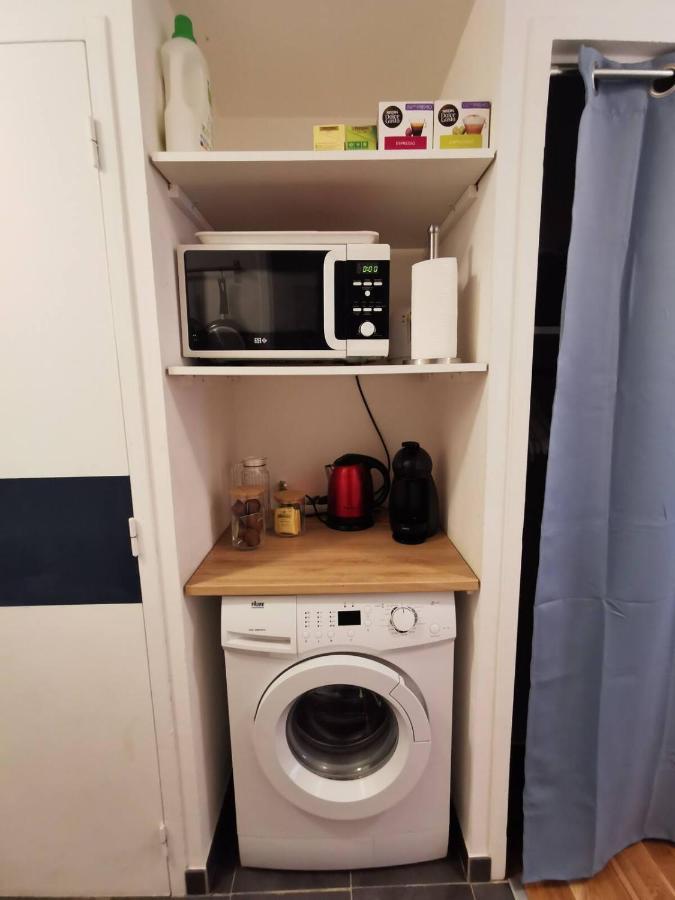 Appartement T1 proche rue des arts, du port et de l'Opéra à Toulon Extérieur photo
