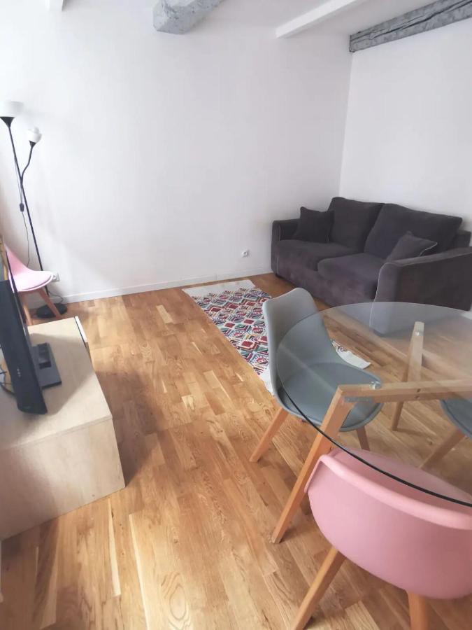 Appartement T1 proche rue des arts, du port et de l'Opéra à Toulon Extérieur photo